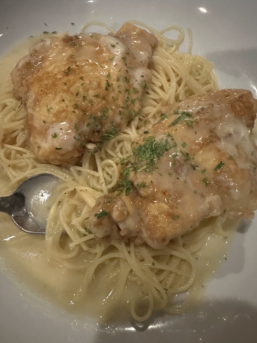 Amici's Italian Restaurant & Pizzeria - Photo 2