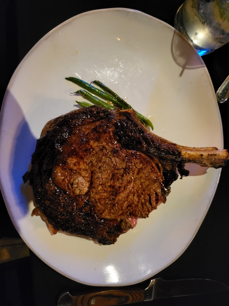 Amici's Italian Restaurant & Pizzeria - Photo 7