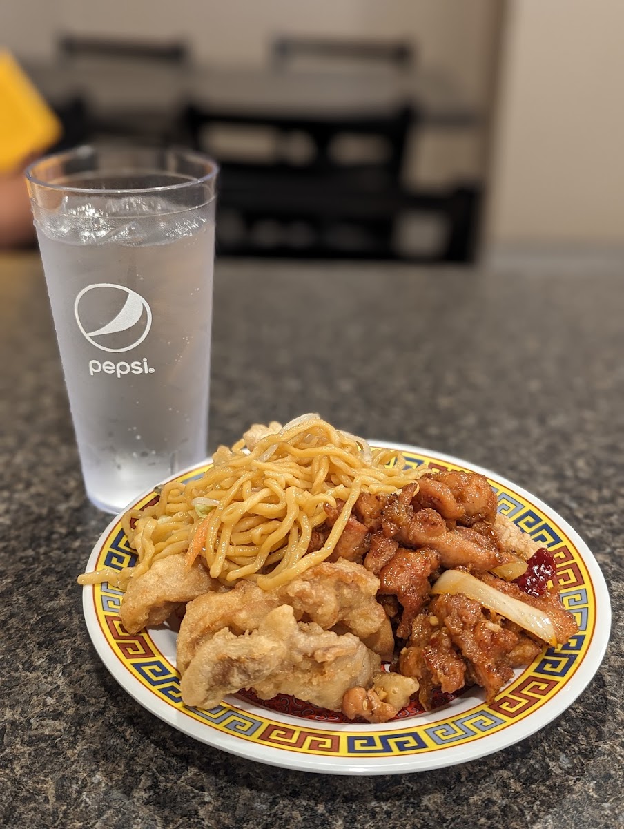 Shermans Chinese Buffet #5 - Photo 2