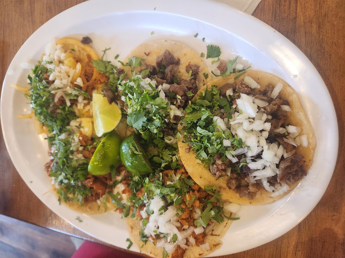 Country Taco - Photo 3
