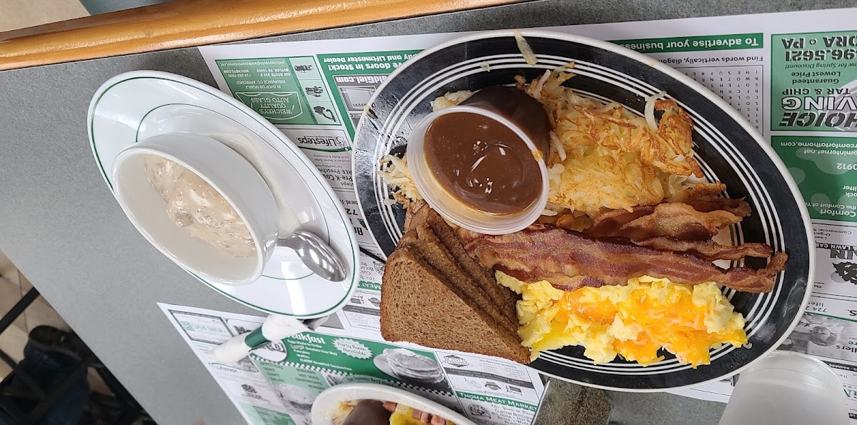 Mac's Route Cafe - Photo 1