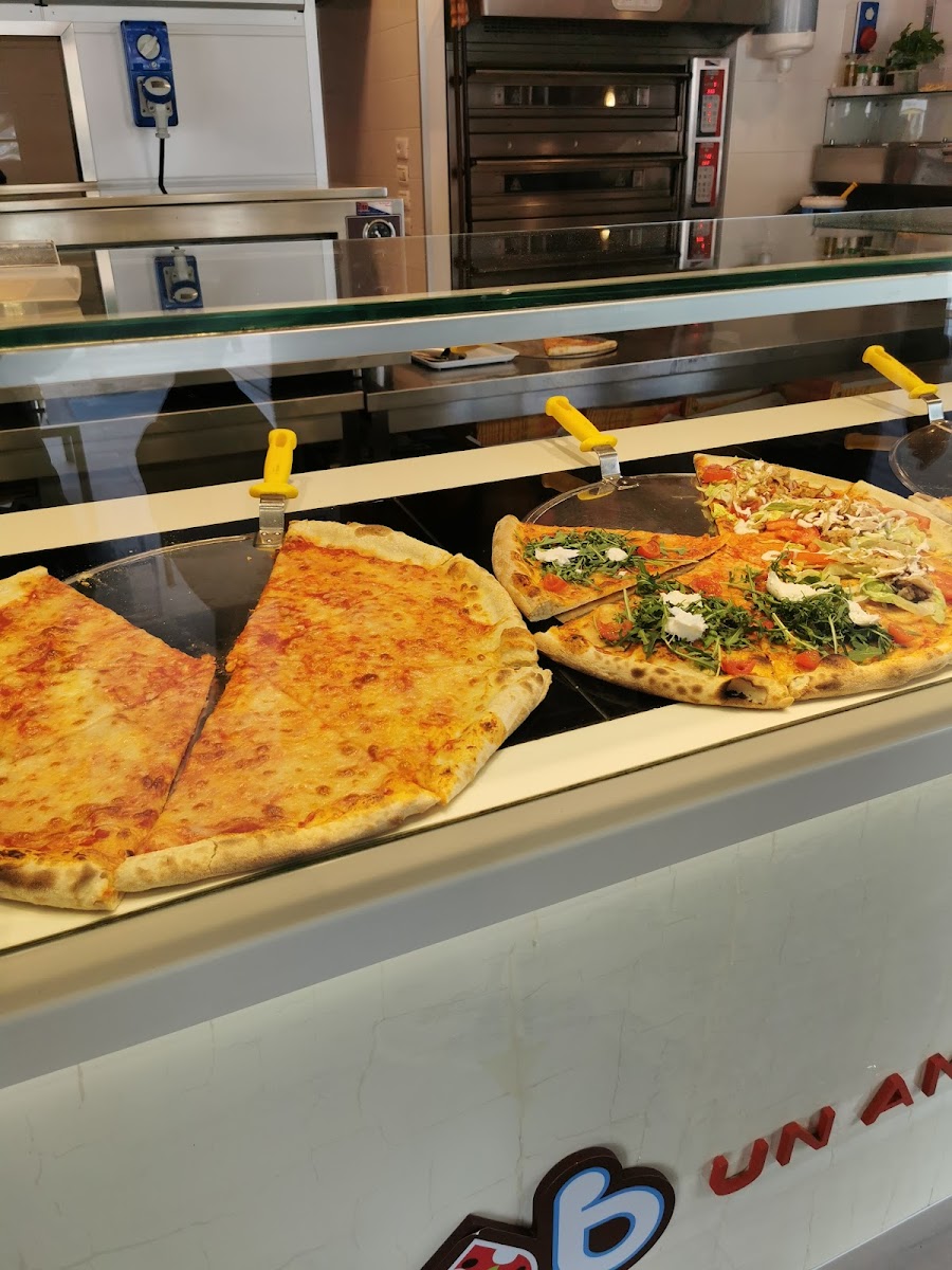 Blob Un Amore Di Gelato e di Pizza - Photo 2