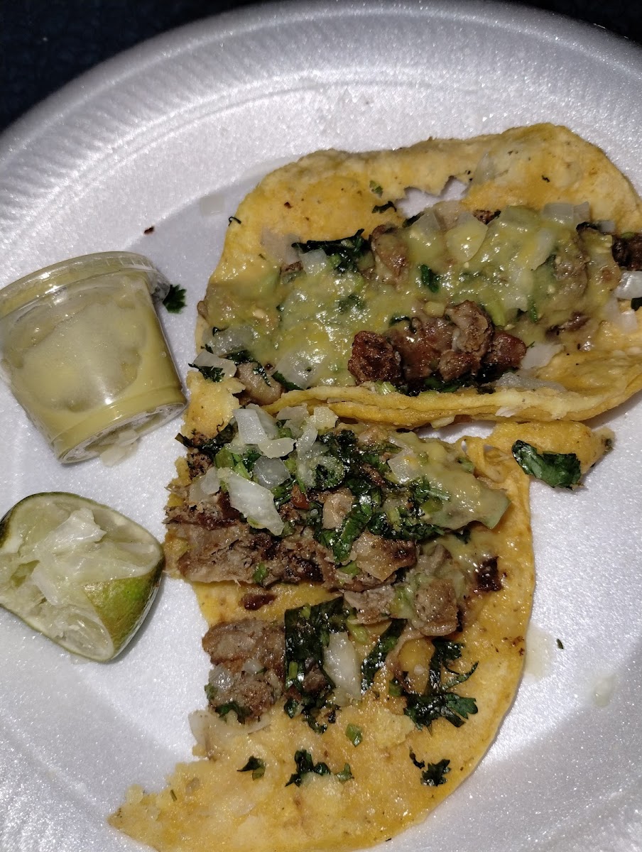Taqueria Cielo (Food Truck) - Photo 9