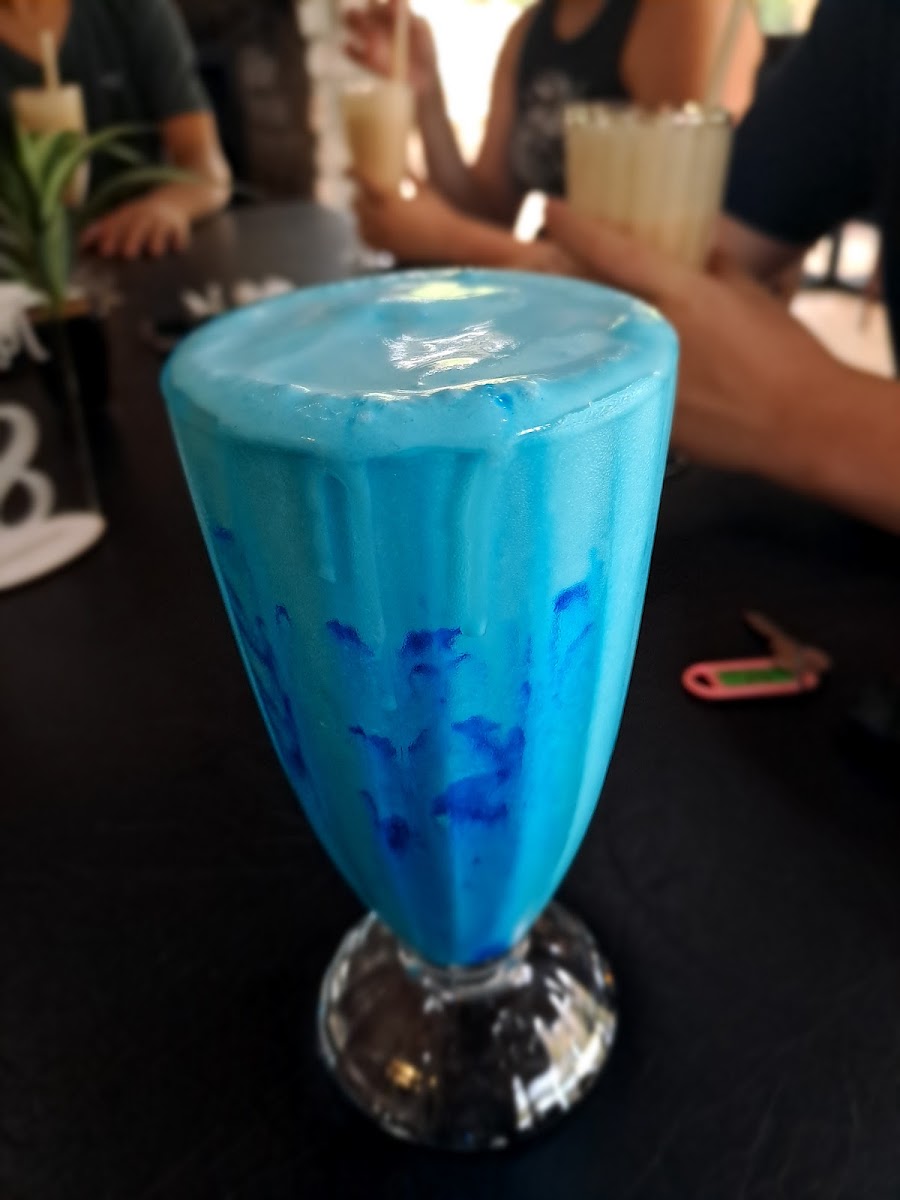 LM Garden Restaurant - Photo 6