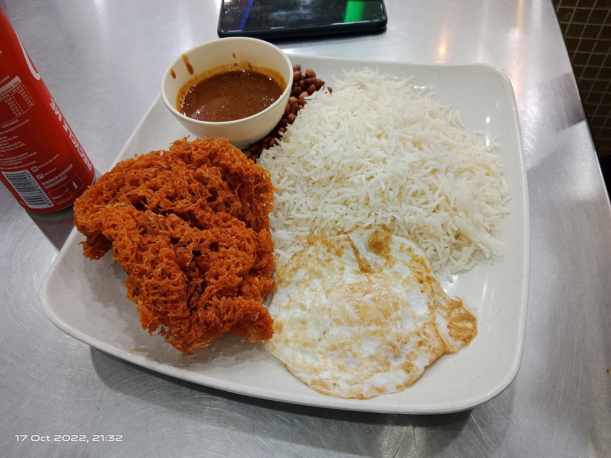 ARR Bistro Alam Impian - Photo 7