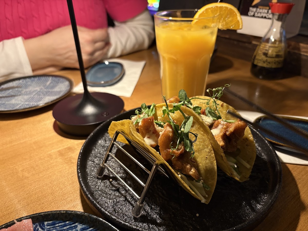 Uni Modern Japanese Restaurant - Photo 9
