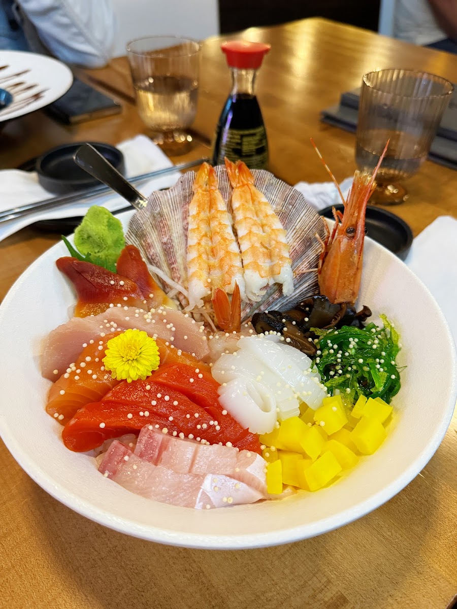 Uni Modern Japanese Restaurant - Photo 8