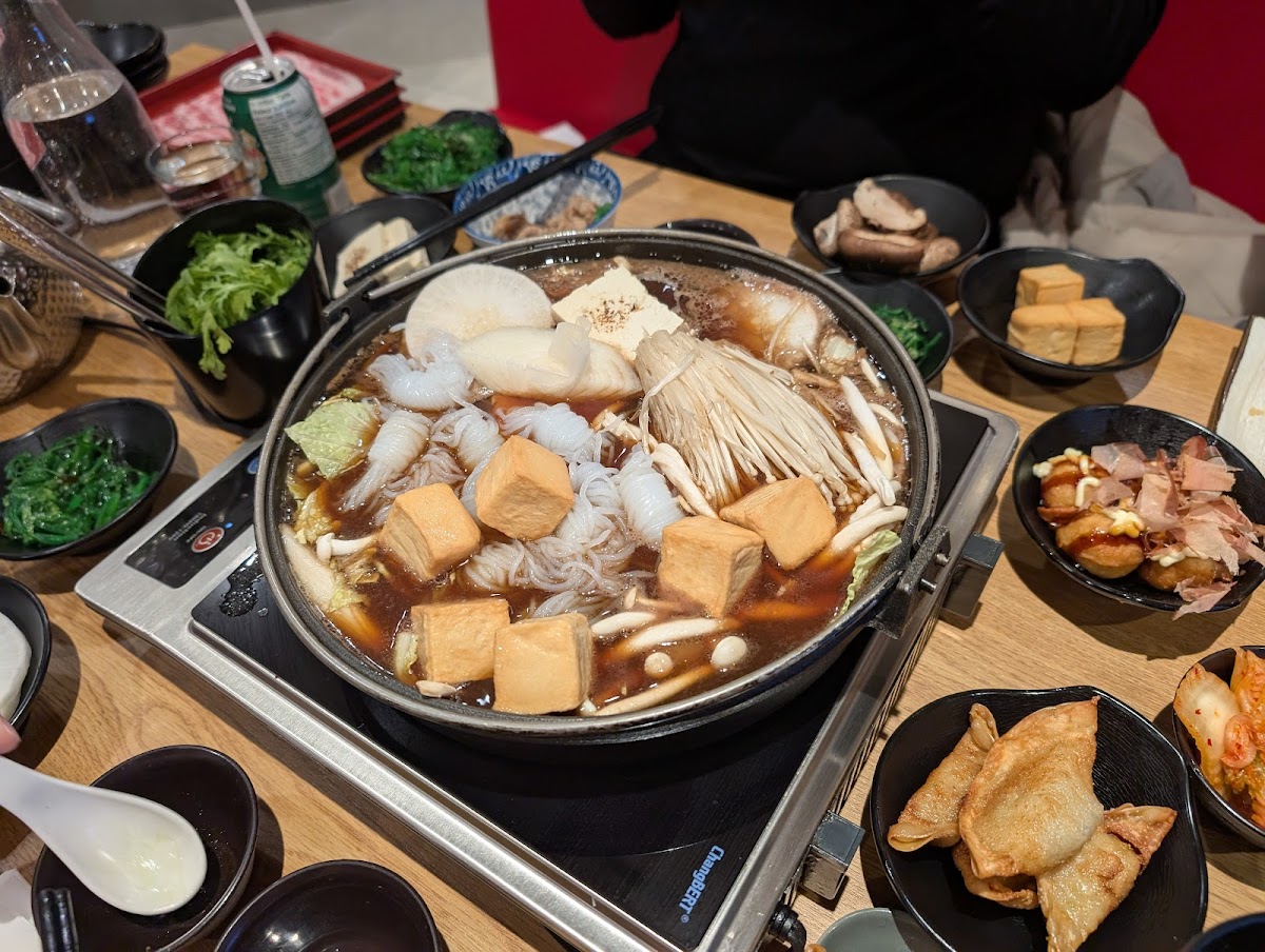 Kumo sukiyaki restaurant - Photo 4