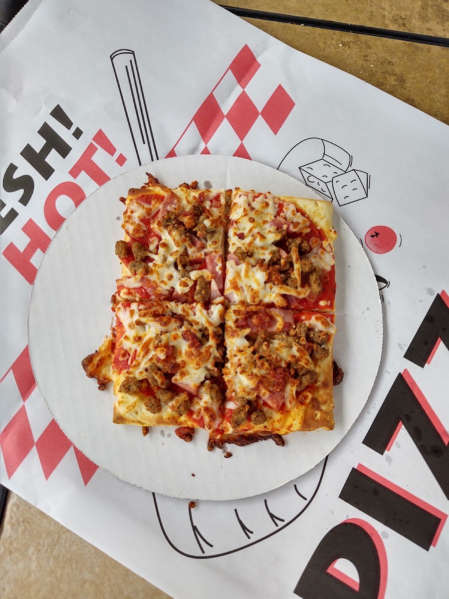 Cimarron House of Pizza - Photo 9