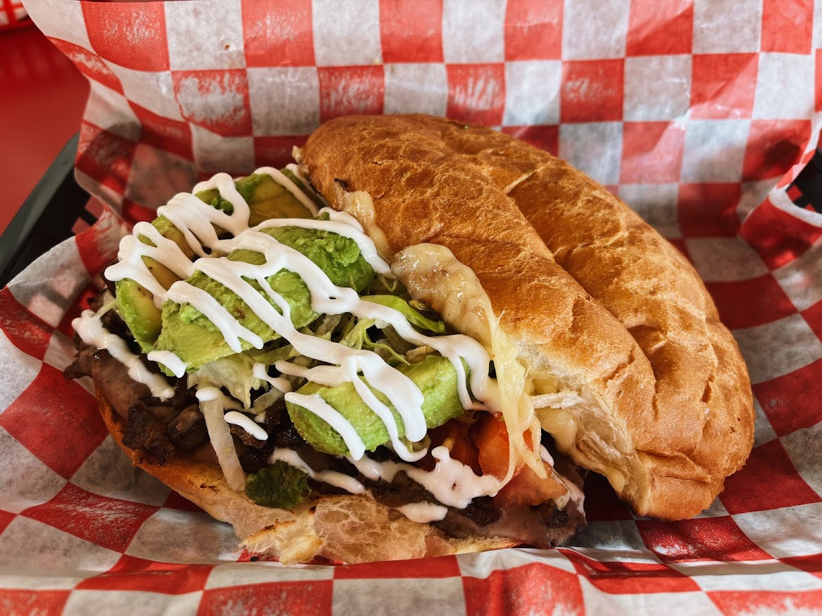 TACOS ON 20 - Photo 1