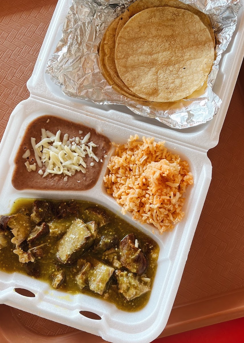 TACOS ON 20 - Photo 6