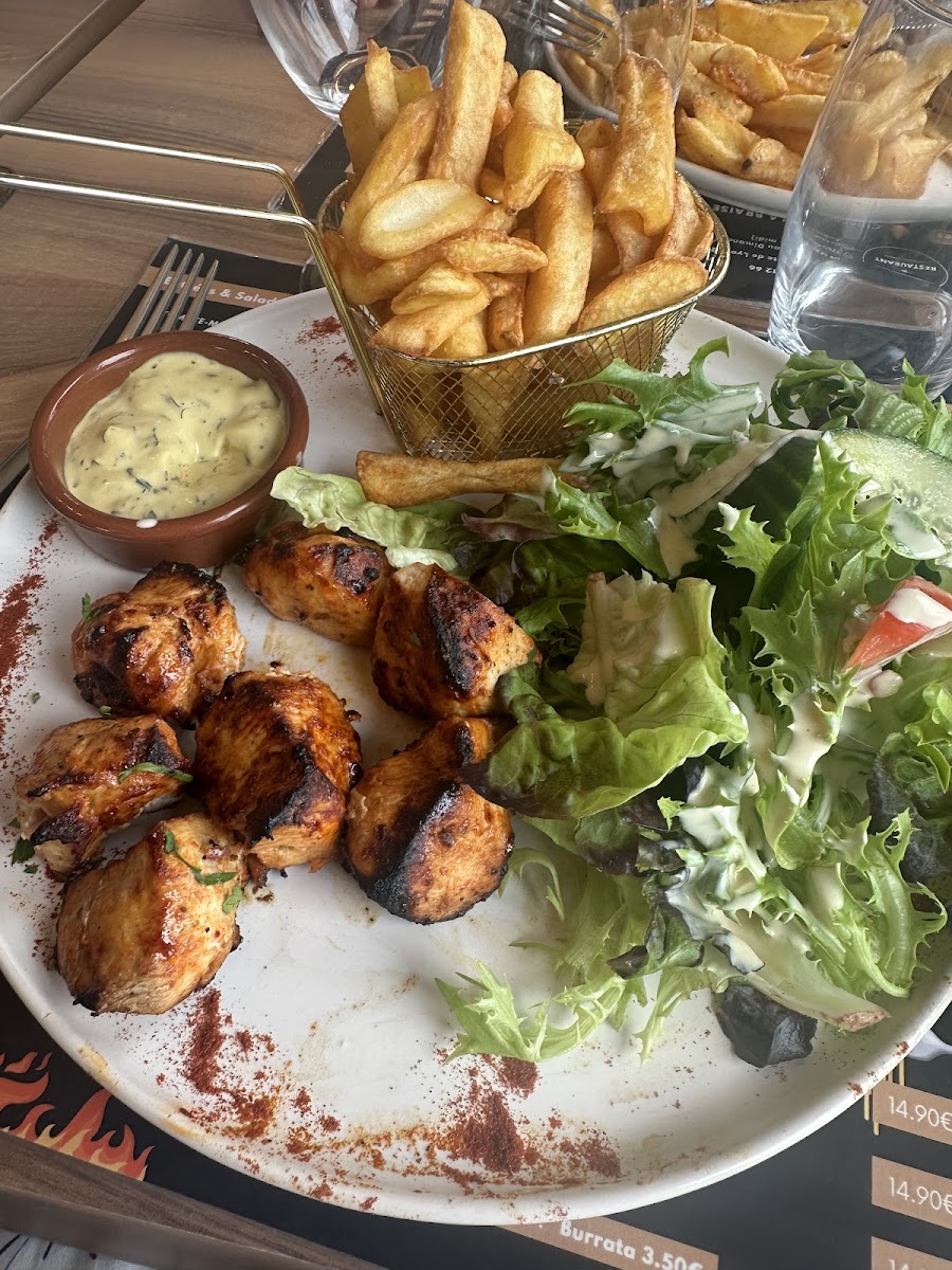 Arsemia Pizzeria & Grillades - Photo 2