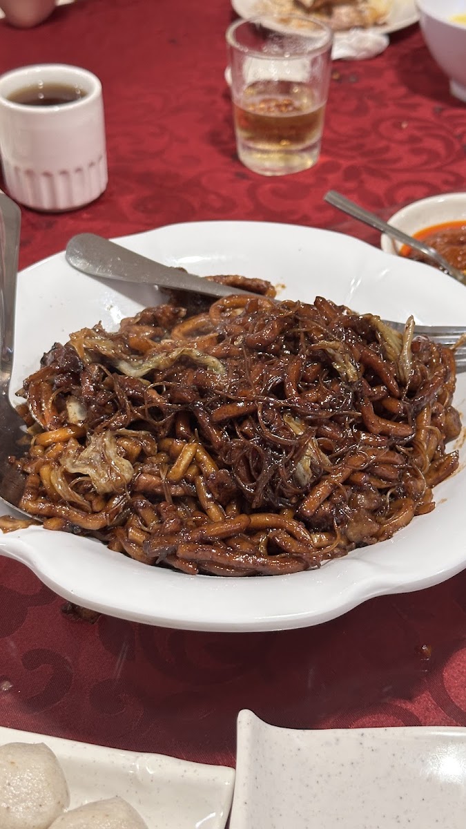 Zheng Kee Steamboat Restaurant - Photo 7