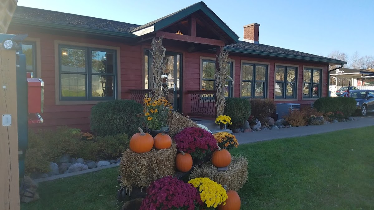 Gordy's Warming House - Photo 2