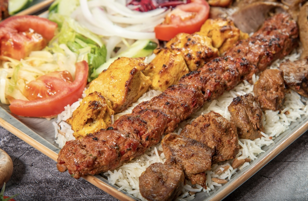 Hevesli Turkish Kebab & Pizza - Photo 3