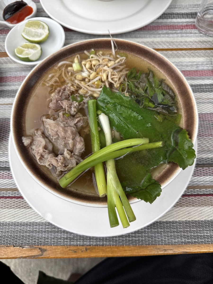 Phin & Pho Siargao - Photo 5
