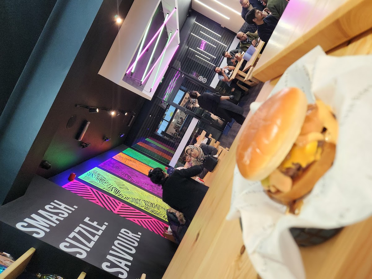 Lush Bites Portsmouth - Photo 8
