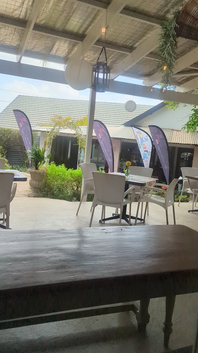 Passi Decor and Deli - Photo 1