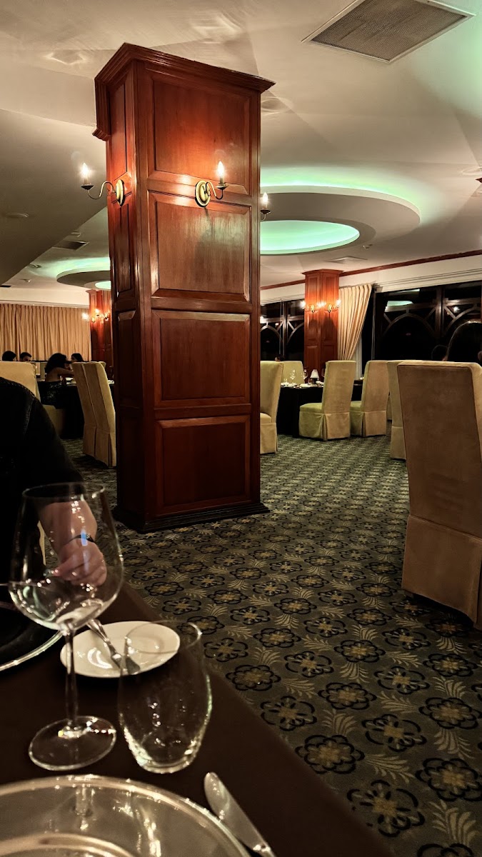 Sans Soucis French Cuisine Crown Paradise