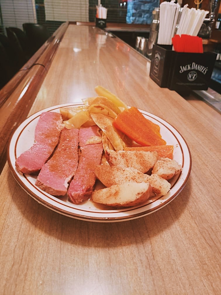 City Club Restaurant & Lounge - Photo 6