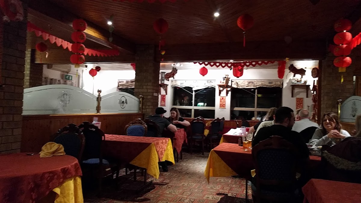 Beijing Palace Restaurant - Photo 1