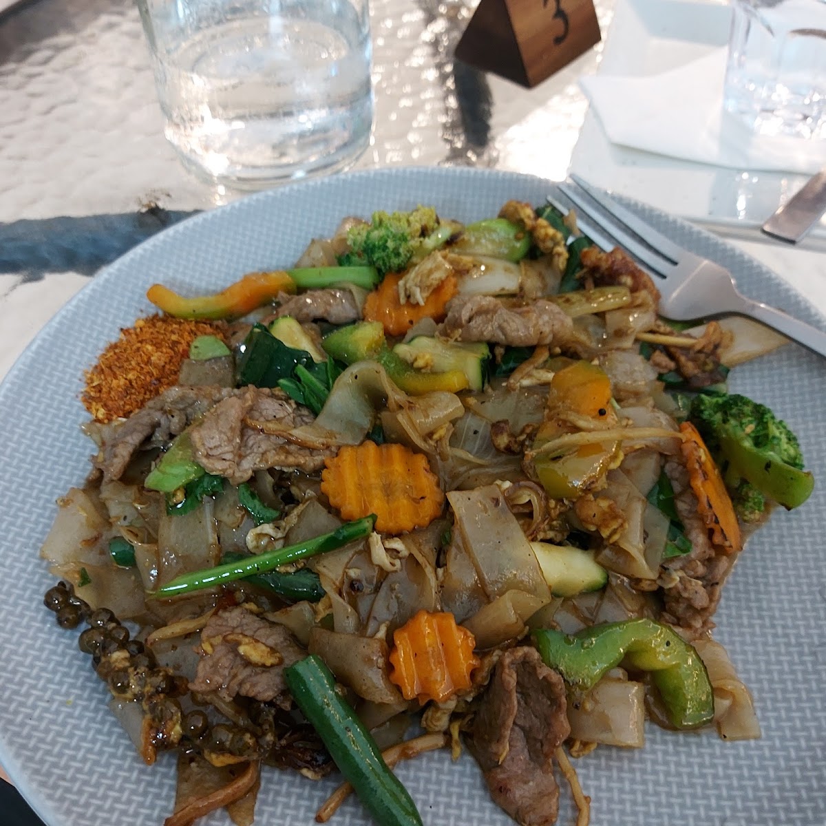 Thai Douglas - Photo 6