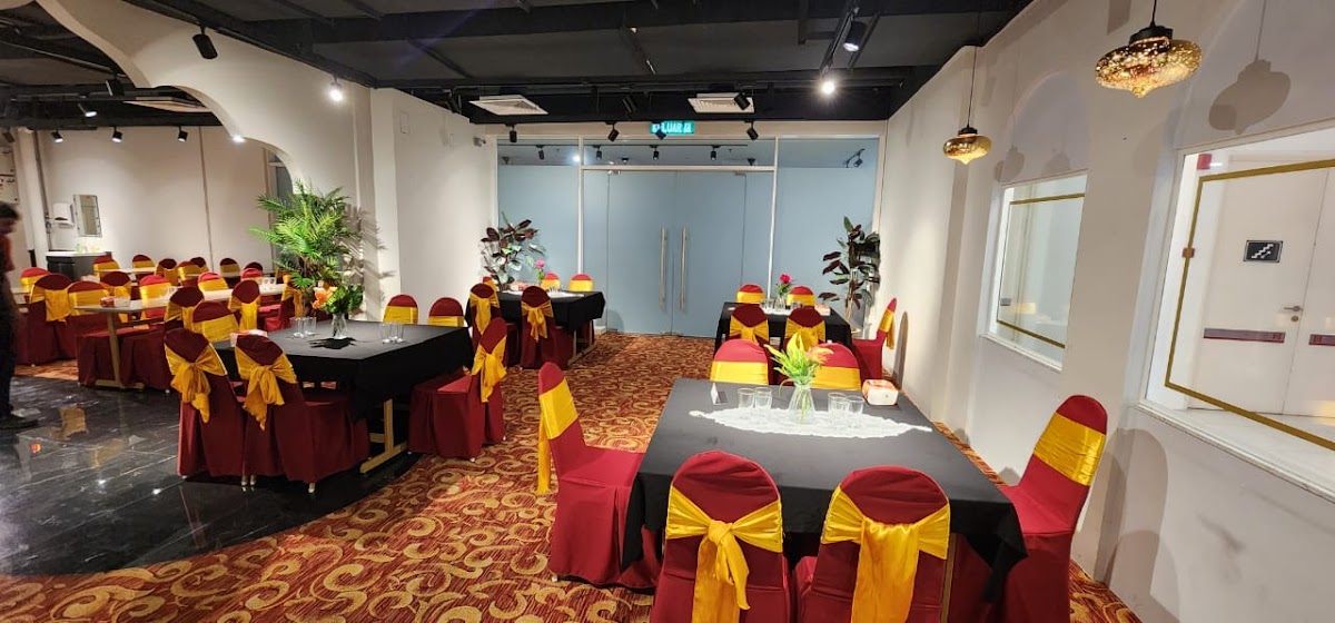 Pak Punjab Restaurant Quill City Mall, Level 2