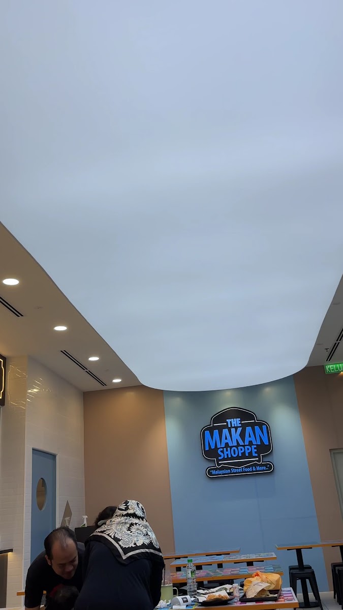 The Makan Shoppe @ 168 Park Selayang - Photo 1