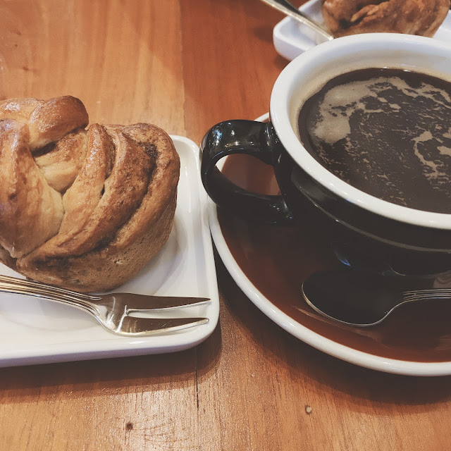 Americano & Cinnamon Rolls