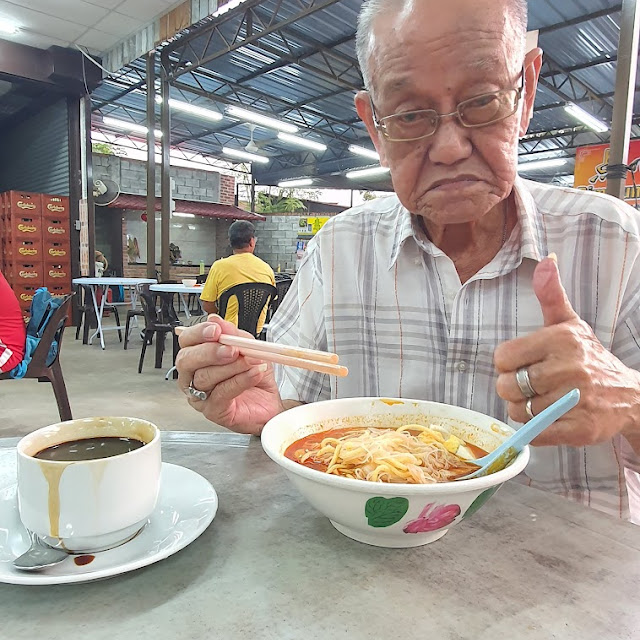Kor Cha Bee Hokkien Mee