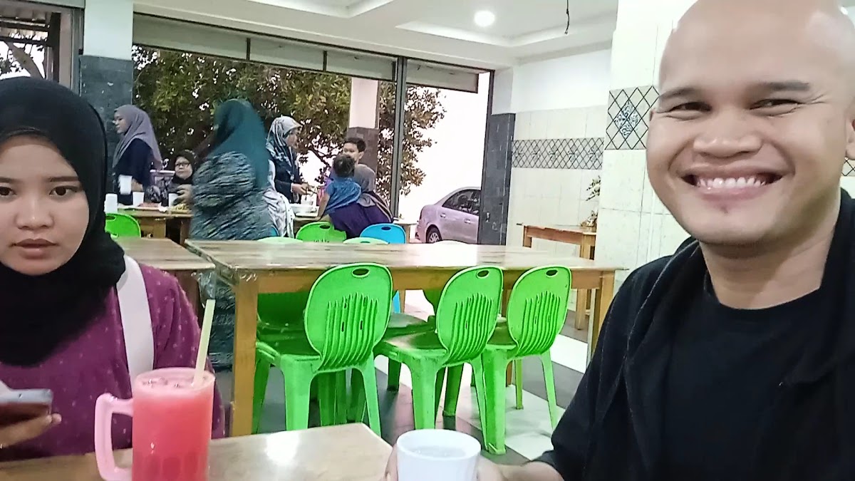 Restoran Bayu Selera - Photo 1