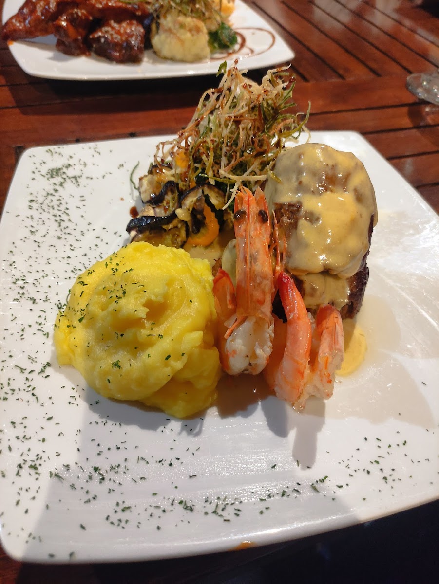 El Bodegon - Parrilla Gourmet - Photo 3
