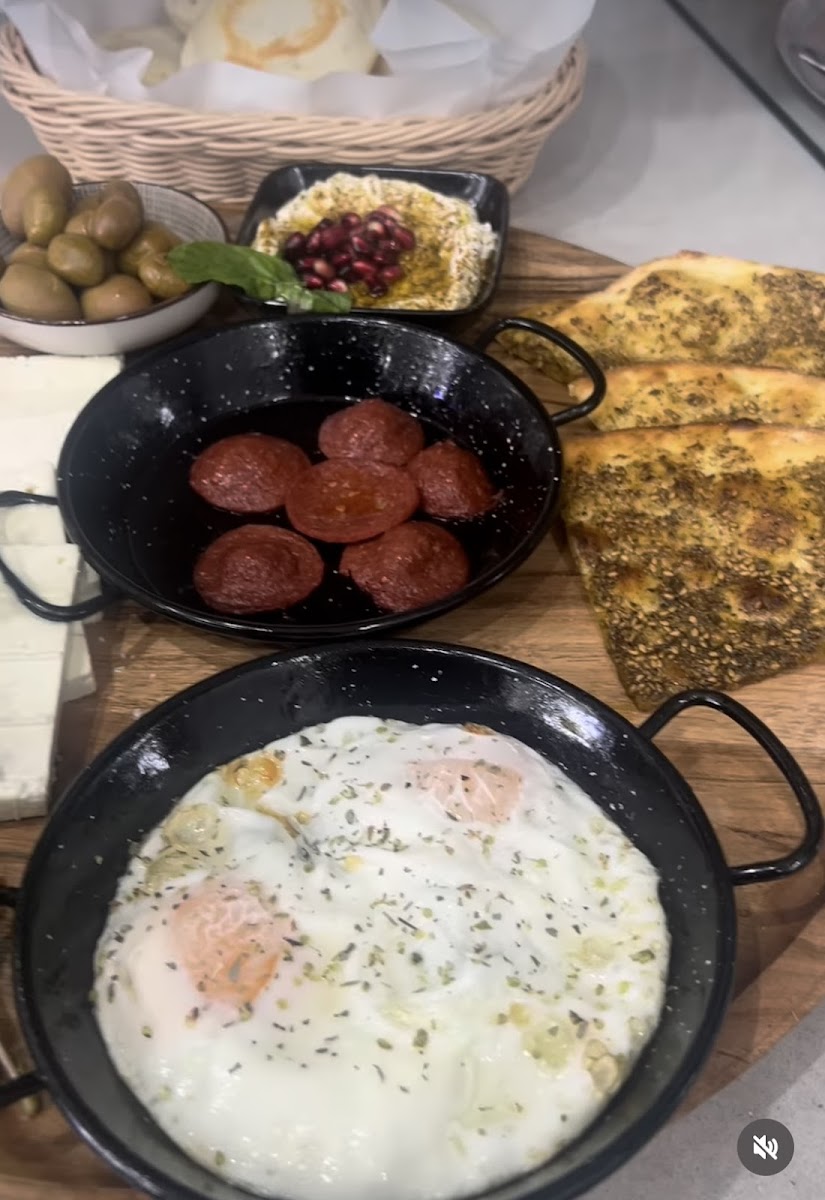 Zaatar and Zaytoon - Photo 7