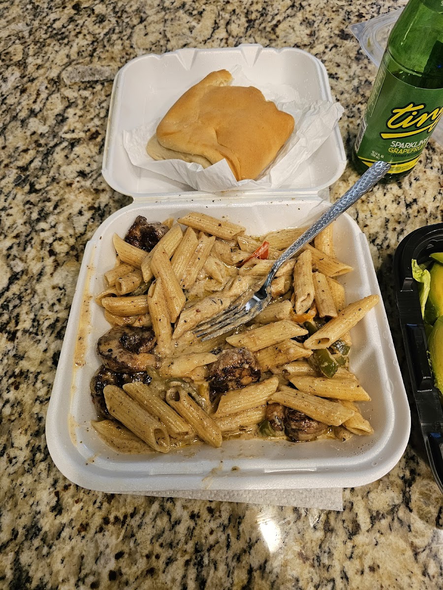 Jamaica's Grill - Photo 8