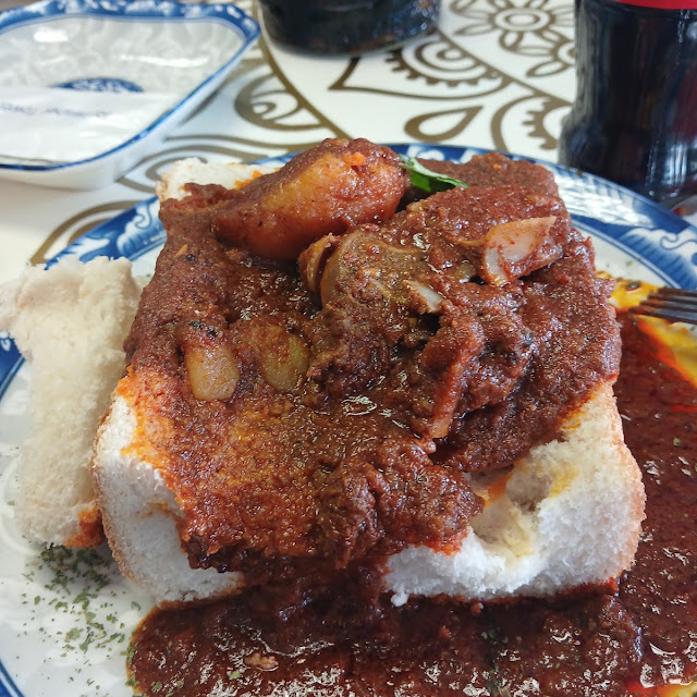 Mutton Bunny Chow