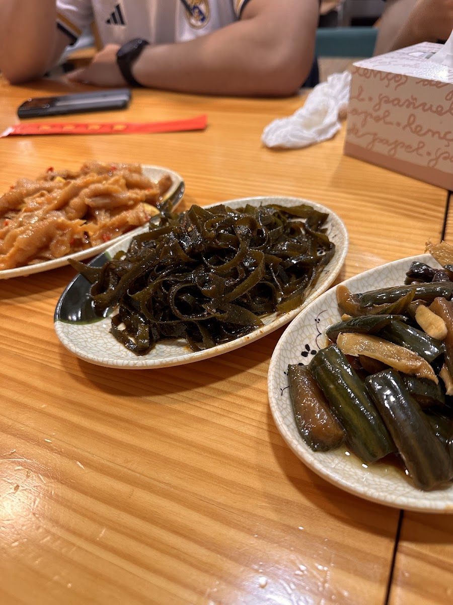 喜大大 砂锅板面 Restaurante Xidada - Photo 9