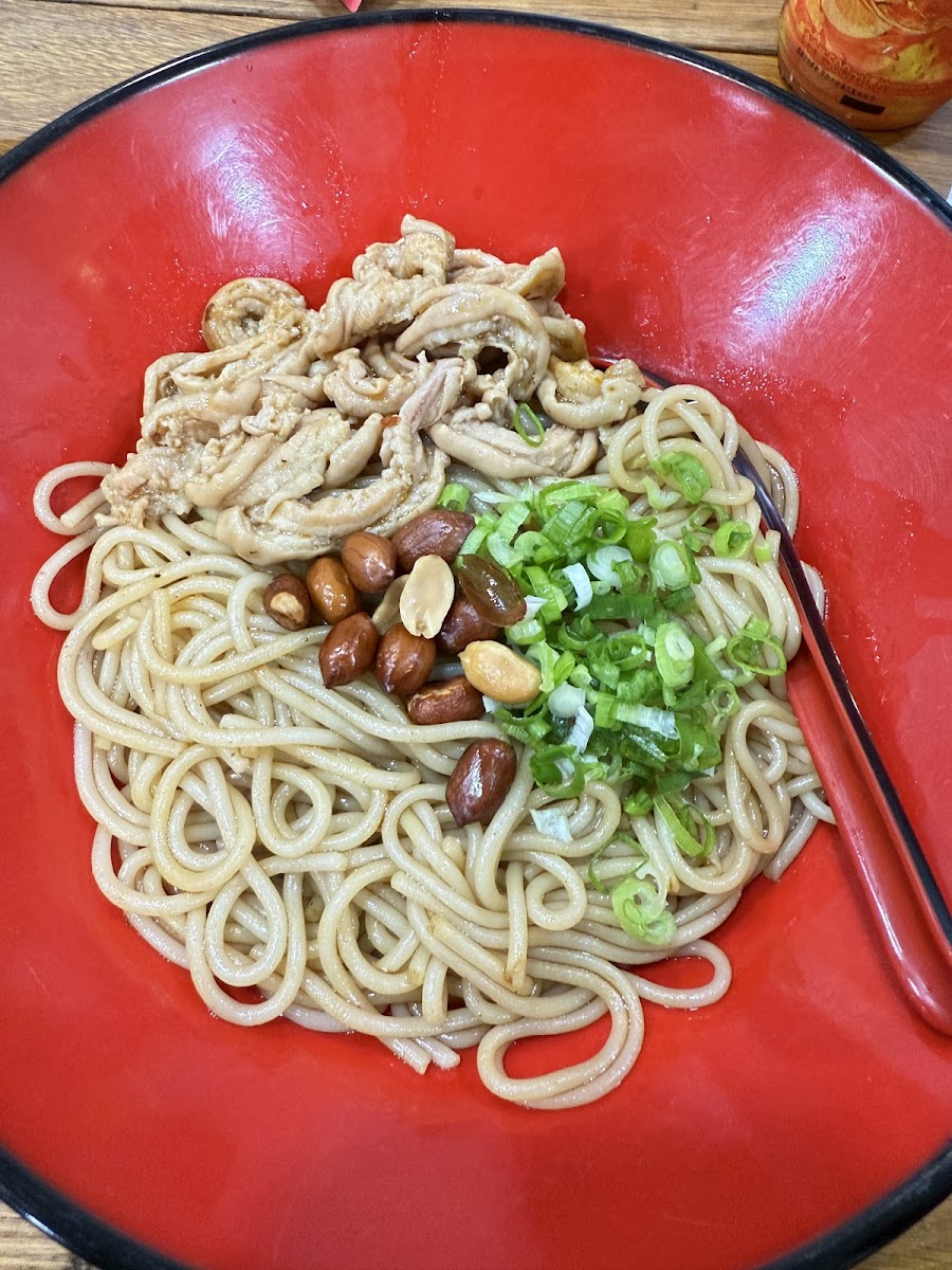 喜大大 砂锅板面 Restaurante Xidada - Photo 3