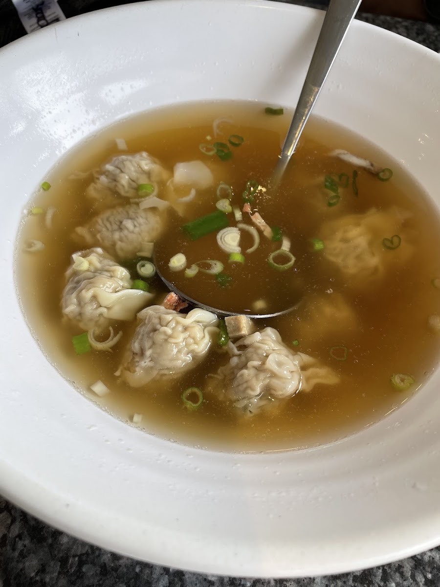 Gold Palace Chinese Restaurant - Photo 8