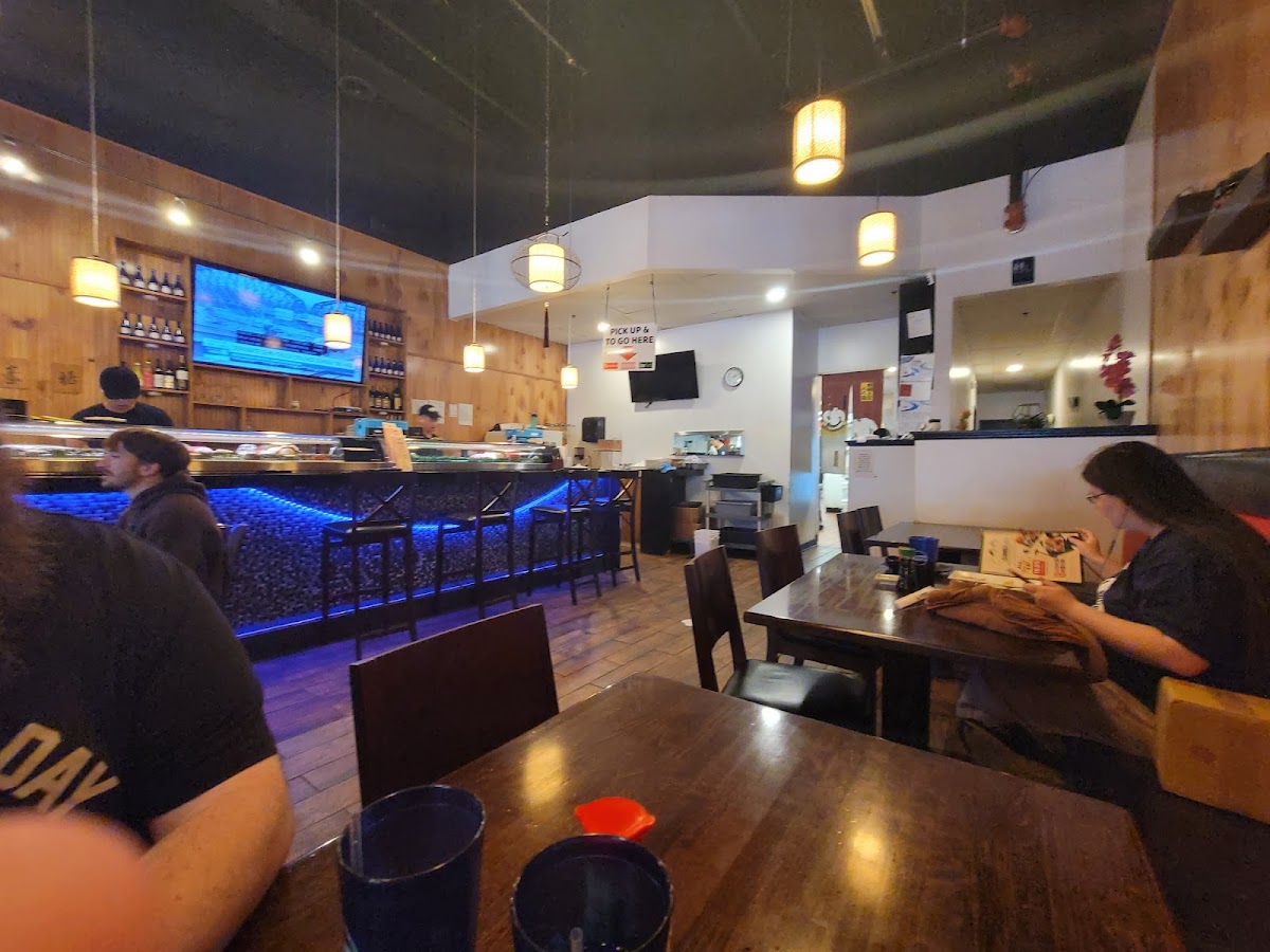 Sumo Hibachi and Sushi - Photo 3