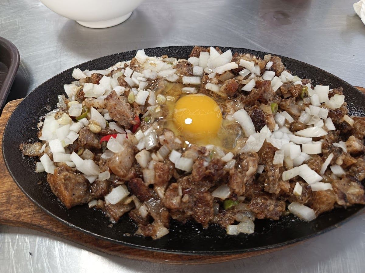 Mr. Pares Tagaytay - Photo 6