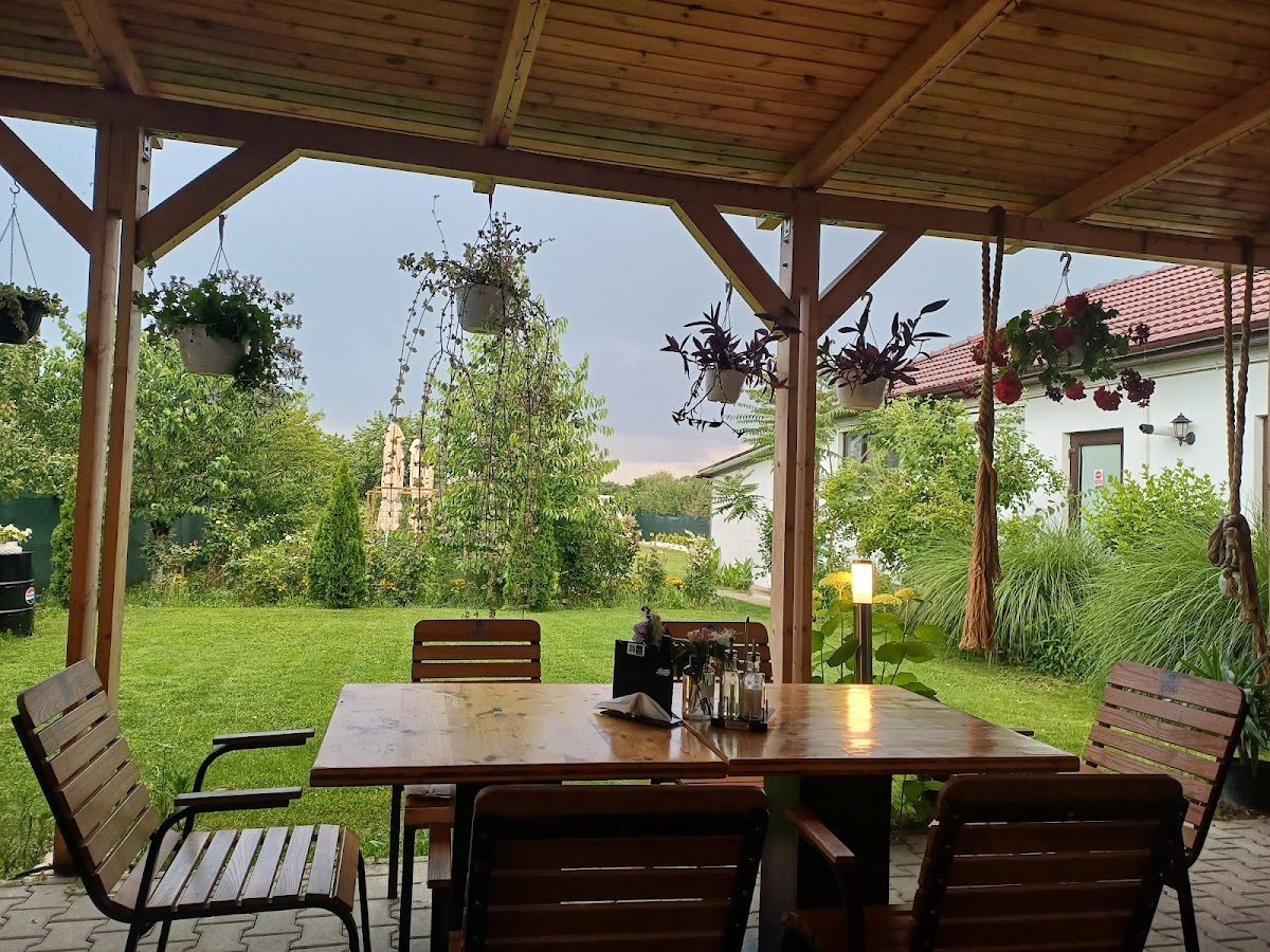 Terasa Tam Tam, Șiria Arad - Photo 3