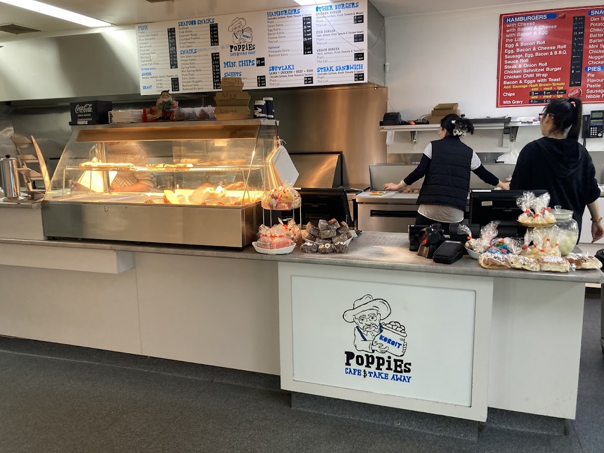 Poppies Cafe - Koroit VIC 3282 - Photo 1