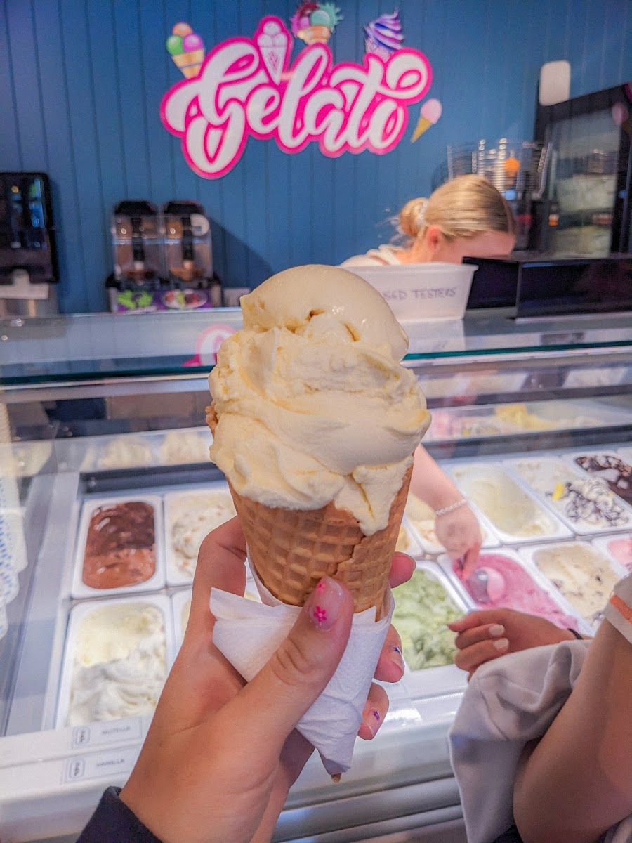 Salt and pepper - Rainbow Beach QLD 4581 - Photo 5