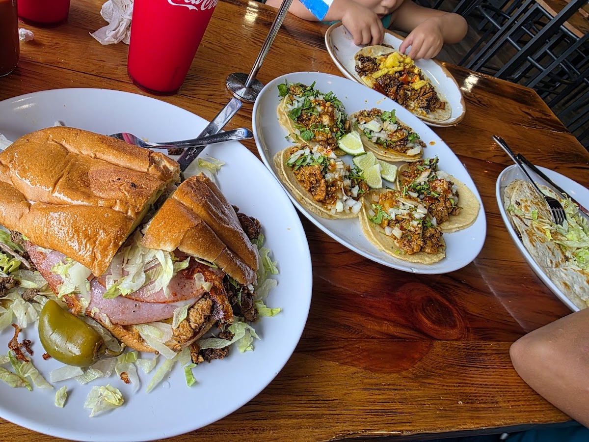 Los Portales Taqueria 3 - Photo 2