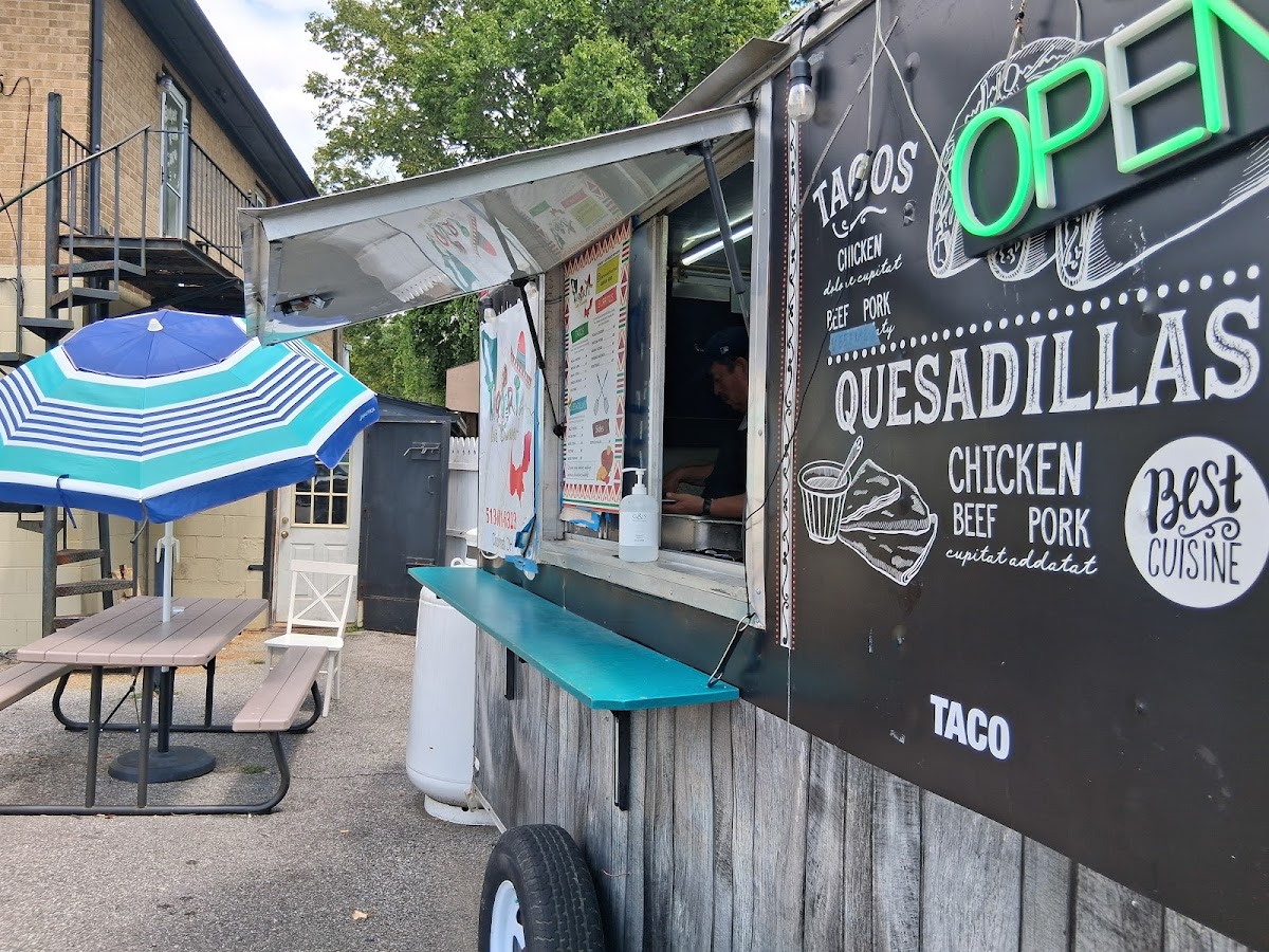 Taqueria Los Cuñados - KY 41073