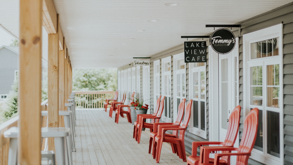 Lakeview Cafe - ON P0H 1Y0