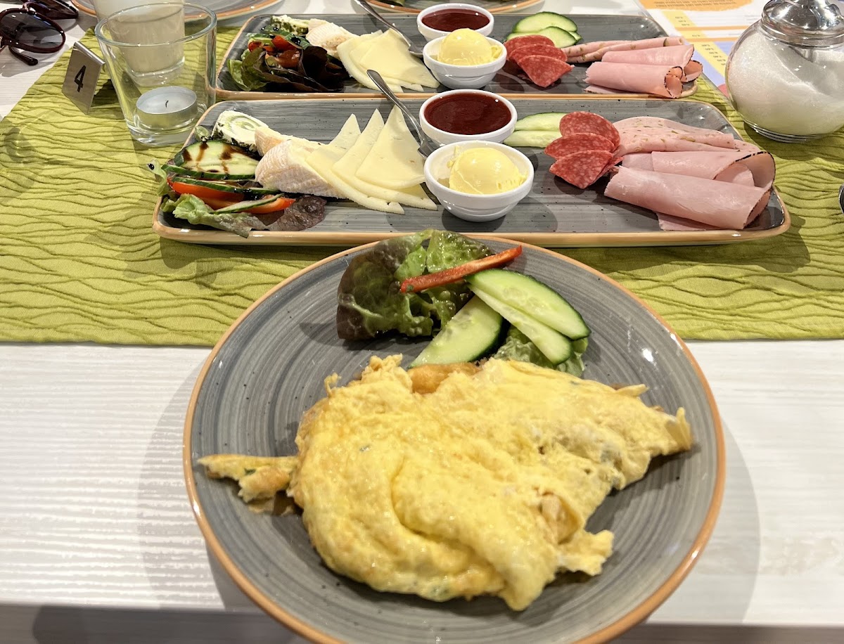 café mittendrin - 73230 Kirchheim unter Teck - Photo 2