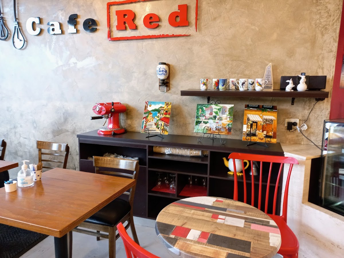 Cafe Red - Photo 2