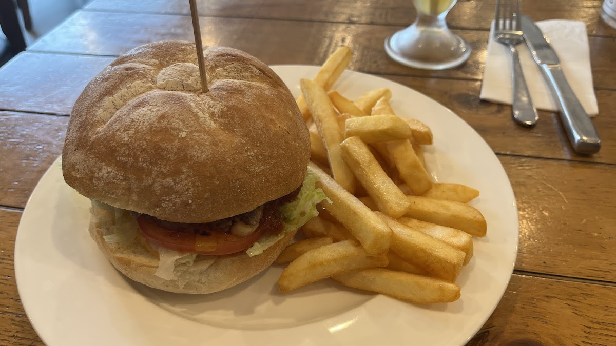 Cafe Red - Photo 3
