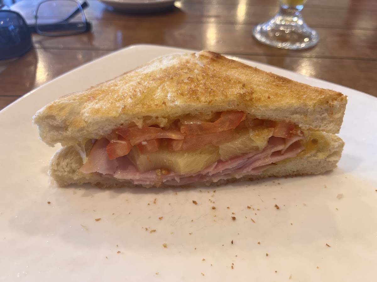 Cafe Red - Photo 6